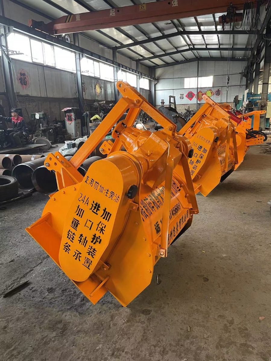 樹根粉碎機出料長短不一是什么原因
